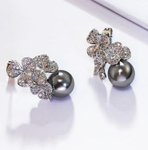 Load image into Gallery viewer, Gift Fashion flower drop earring statement jewelry
