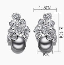 Load image into Gallery viewer, Gift Fashion flower drop earring statement jewelry
